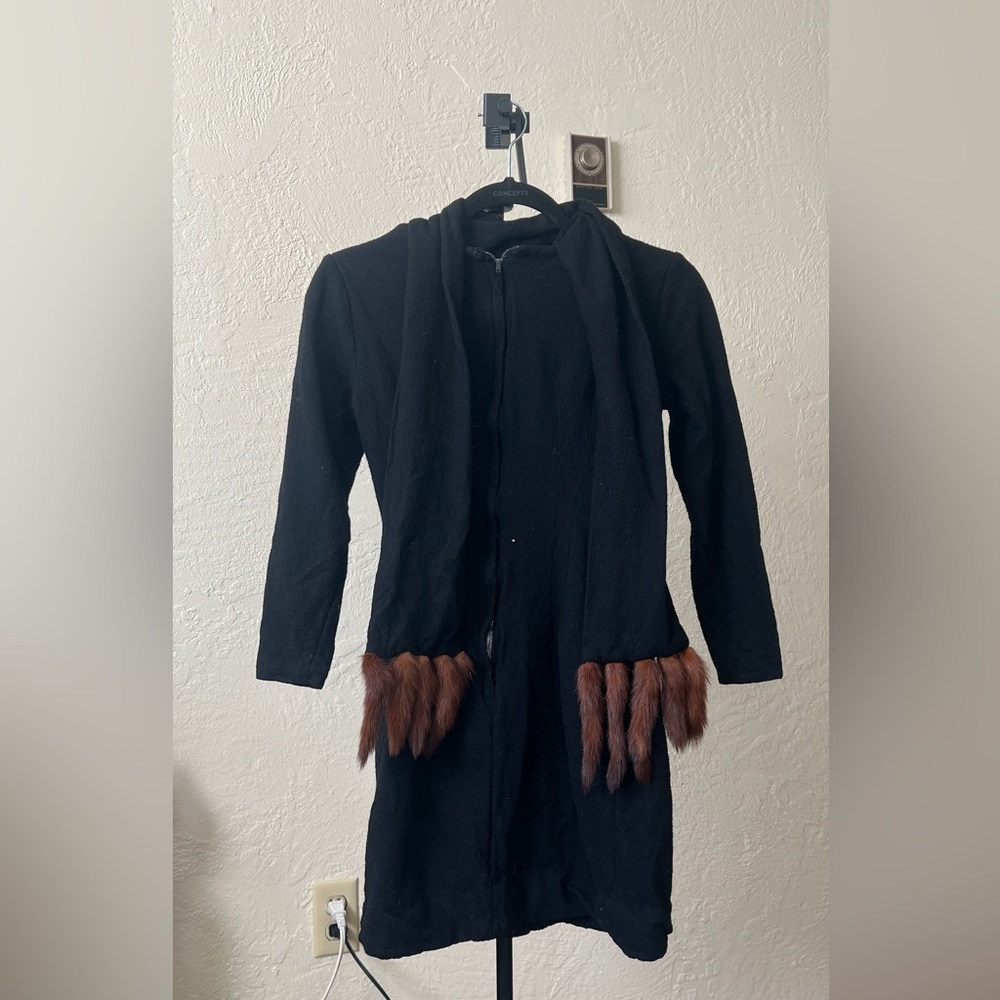 Vintage short black dress with fur